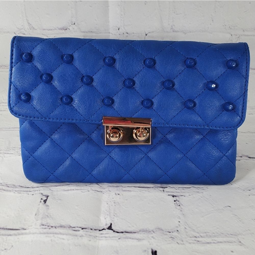 🔹️Moda Luxe Cobalt Blue Studded Clutch